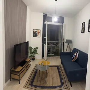 Apparemment Cosy Et Chaleureux Appartement